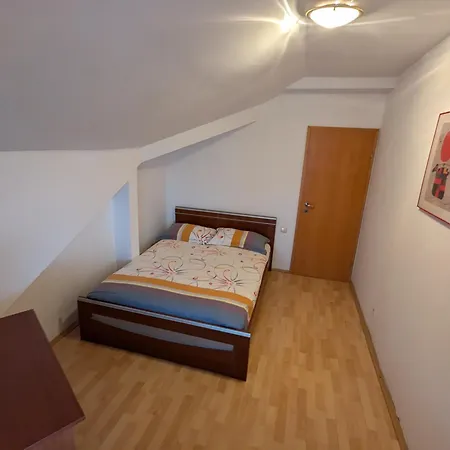 Apartman Poiana Pentru Termen Scurt Dar Si Indelungat! Brassó